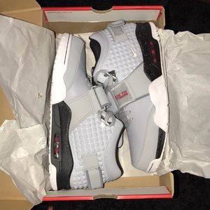 NIB Nike Air Trainer V. Cruz